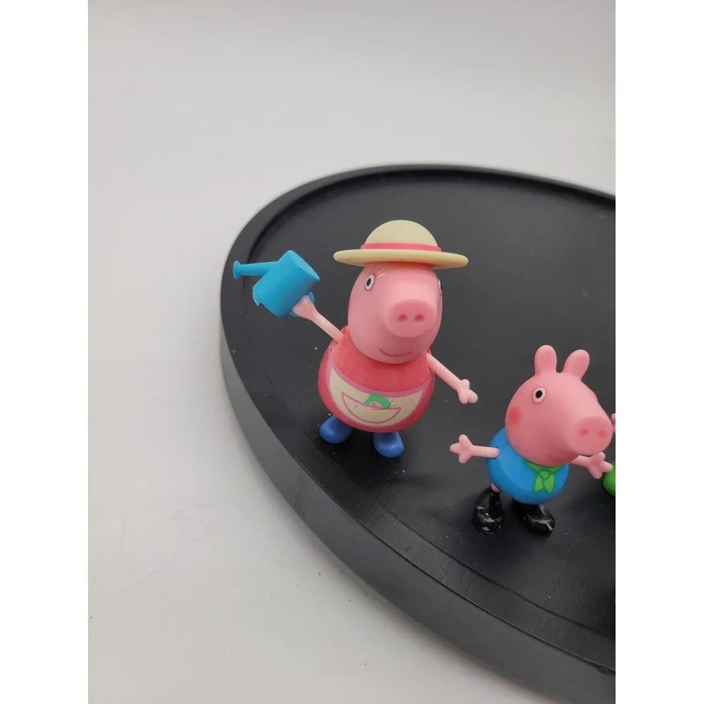 Lot of 16 Peppa Pig And Friends Figures PVC Cake Topper